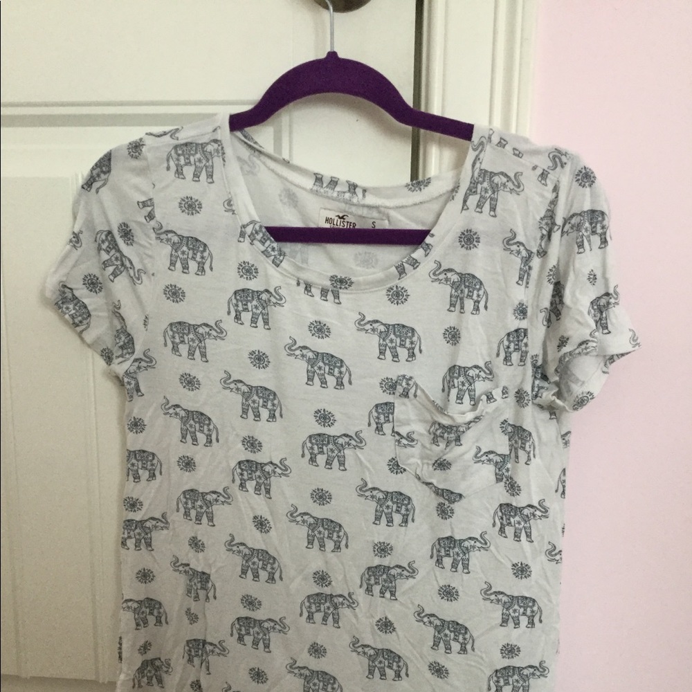 Hollister printed Tee